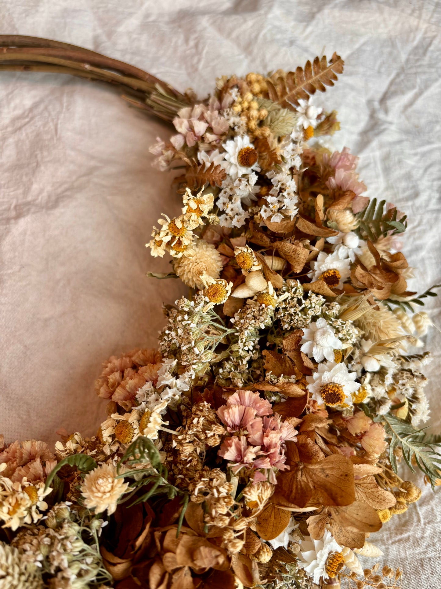 Half Moon Wreath - Cinnamon