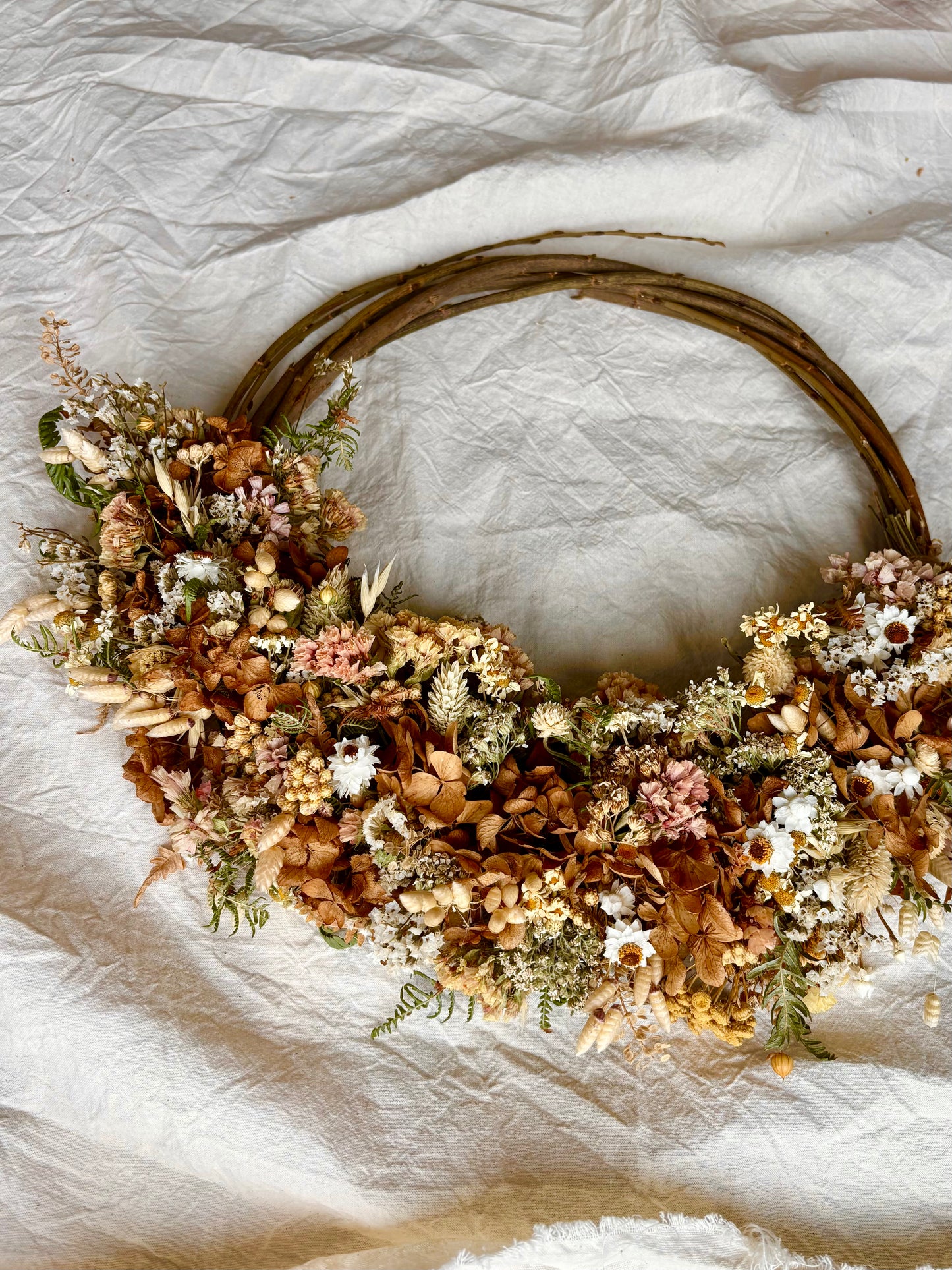 Half Moon Wreath - Cinnamon