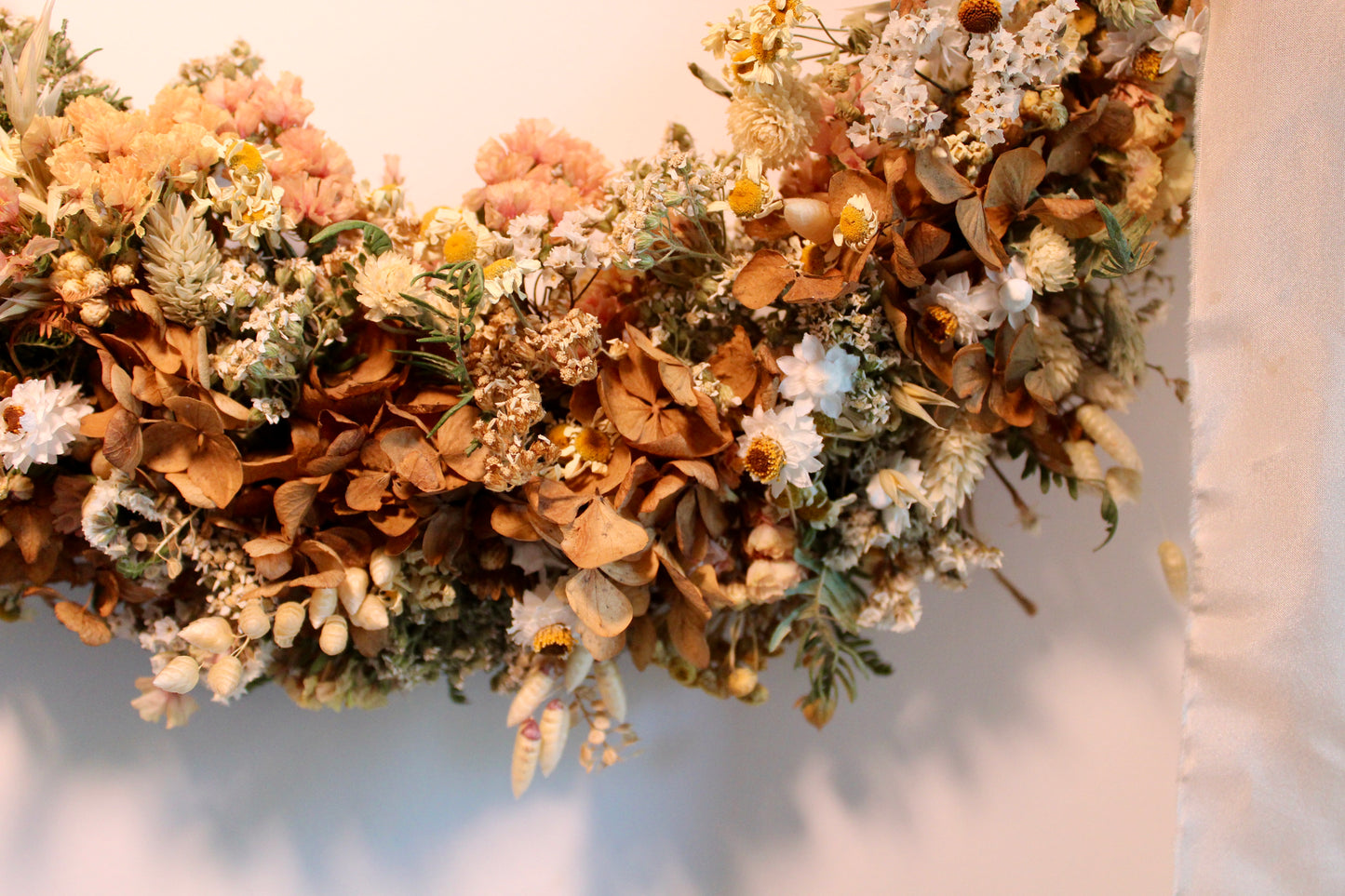 Half Moon Wreath - Cinnamon